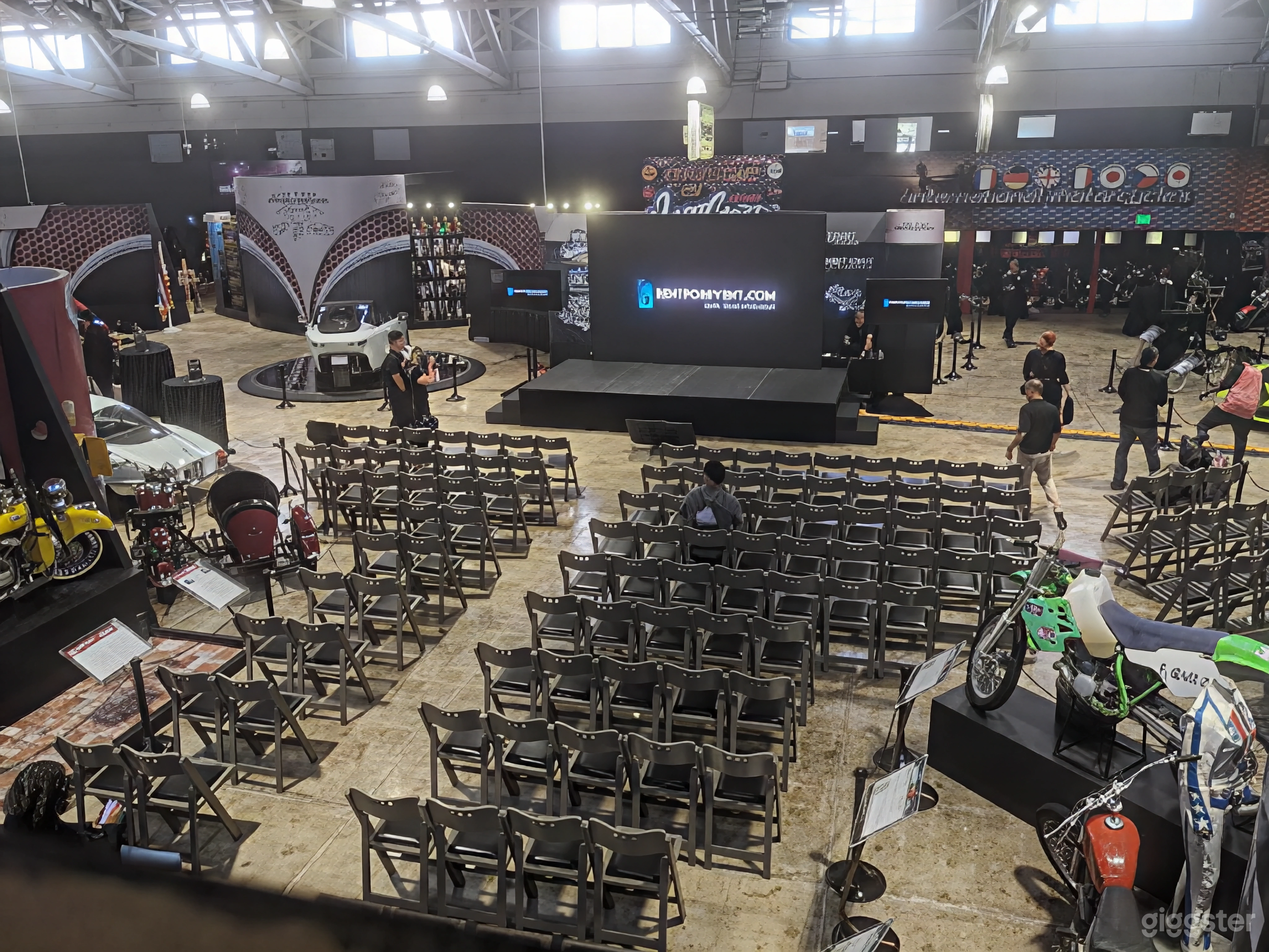 Massive 17,000 Sq Ft Auto Exhibit Floor for Large Events Photo 1