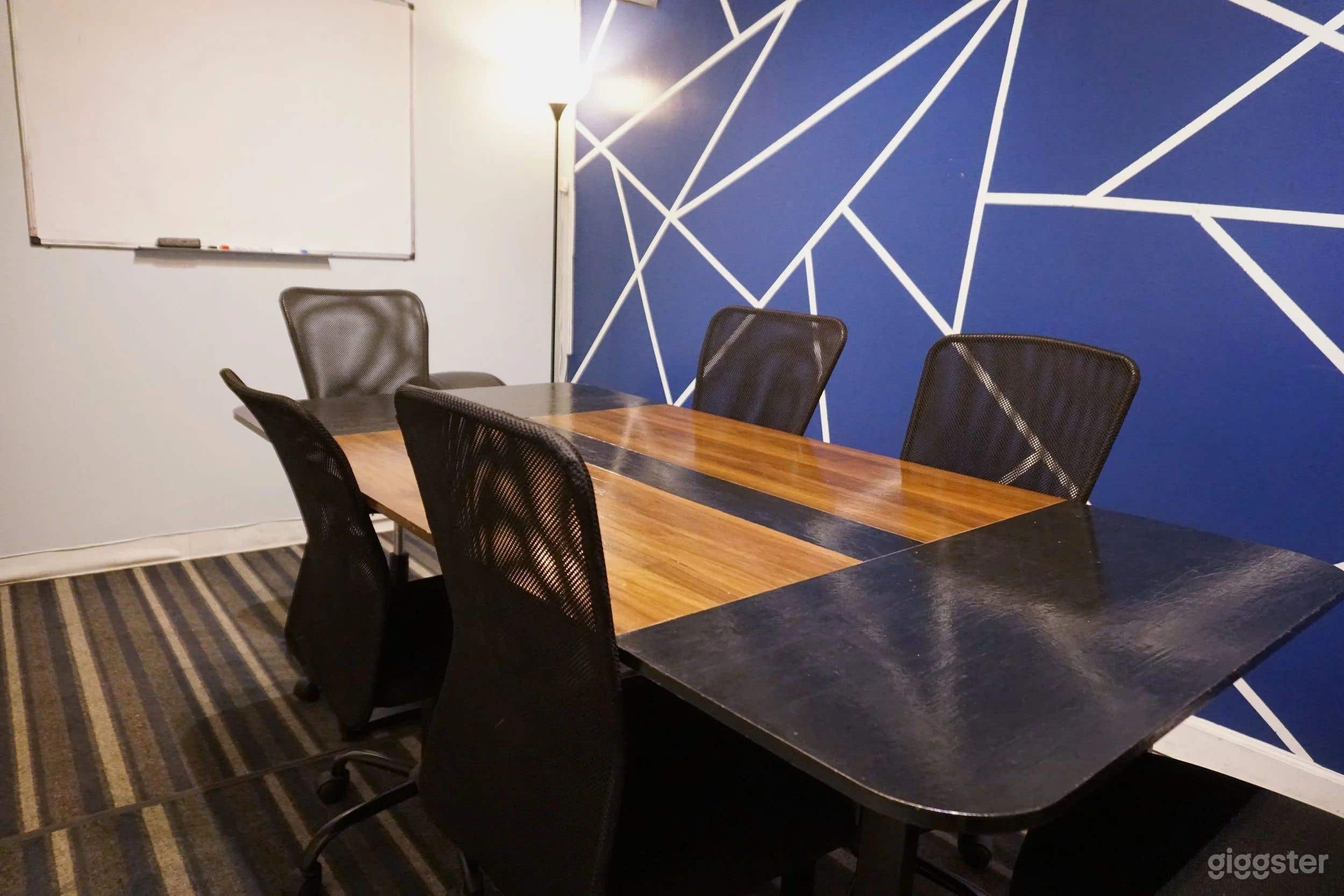 Studio Space - Private Meeting Space &amp; Photo Studio Photo 2