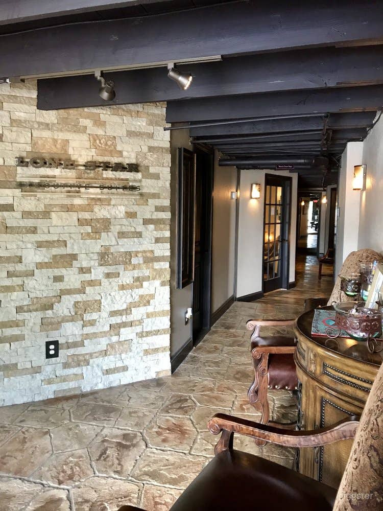 Grapevine Private Meeting Room Photo 2