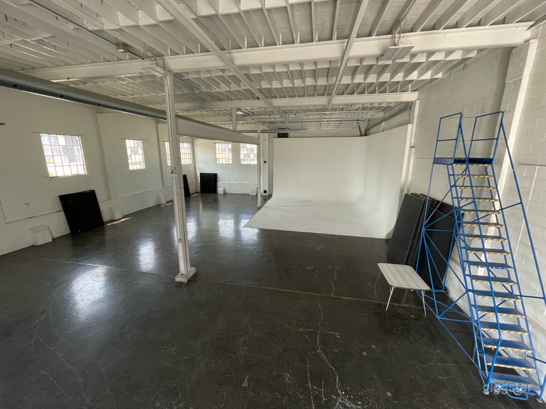  Studio for Film, Photo & Creative Events 