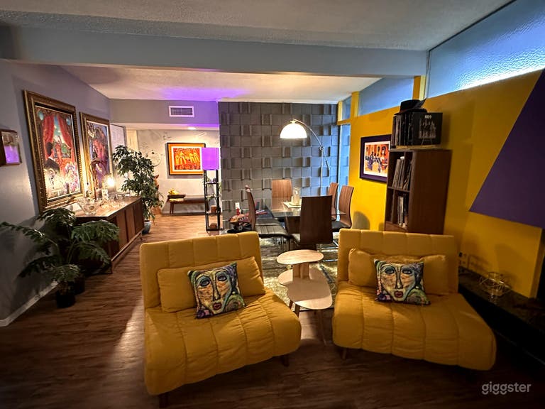  1960’s Mid-Century Modern with pool 