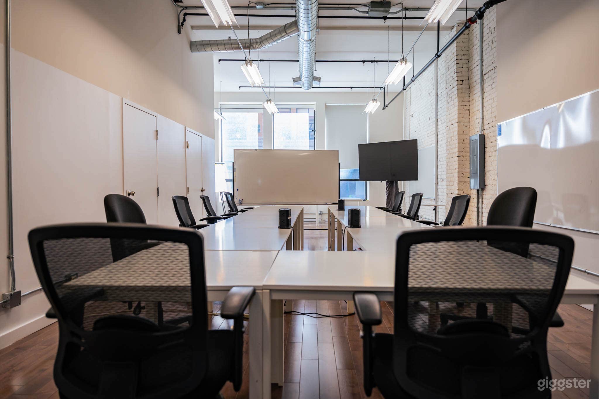 JUNIPER (Coworking &amp; Conference Room) Photo 1