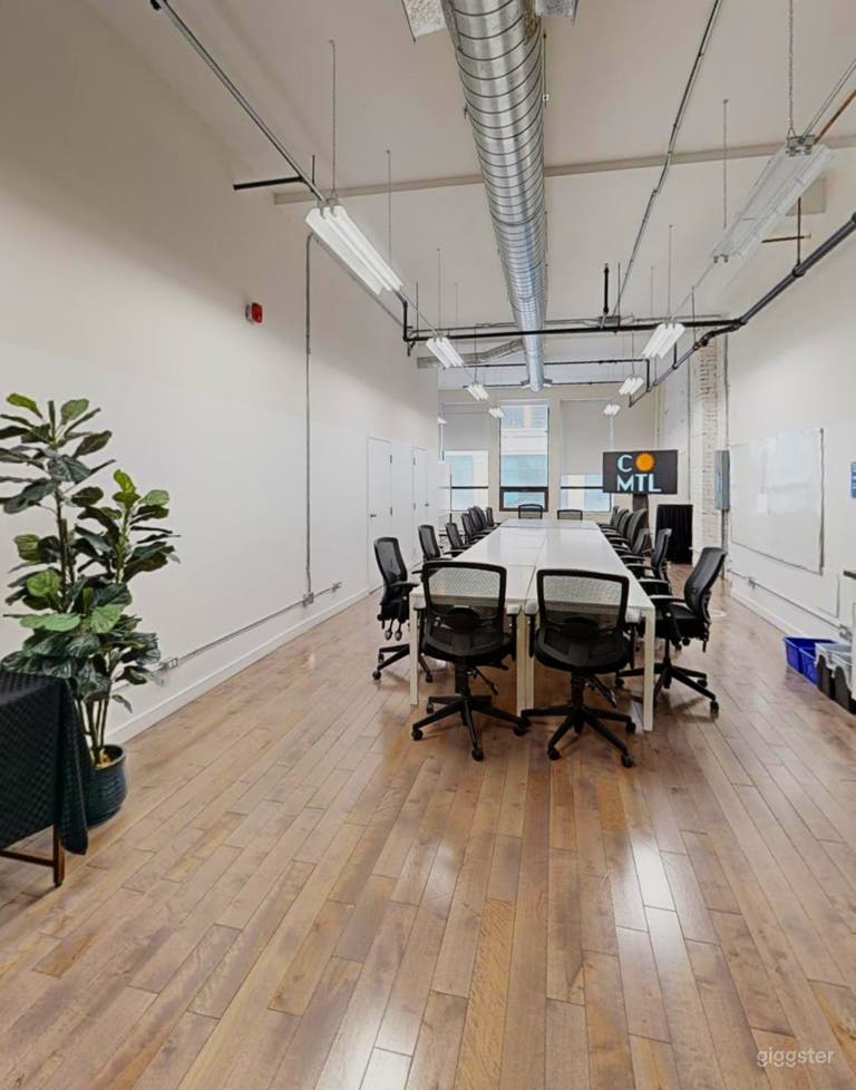  JUNIPER (Coworking & Conference Room) 
