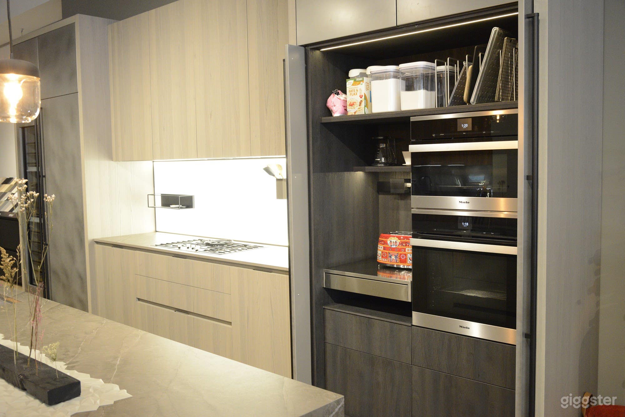 Main Kitchen working appliances