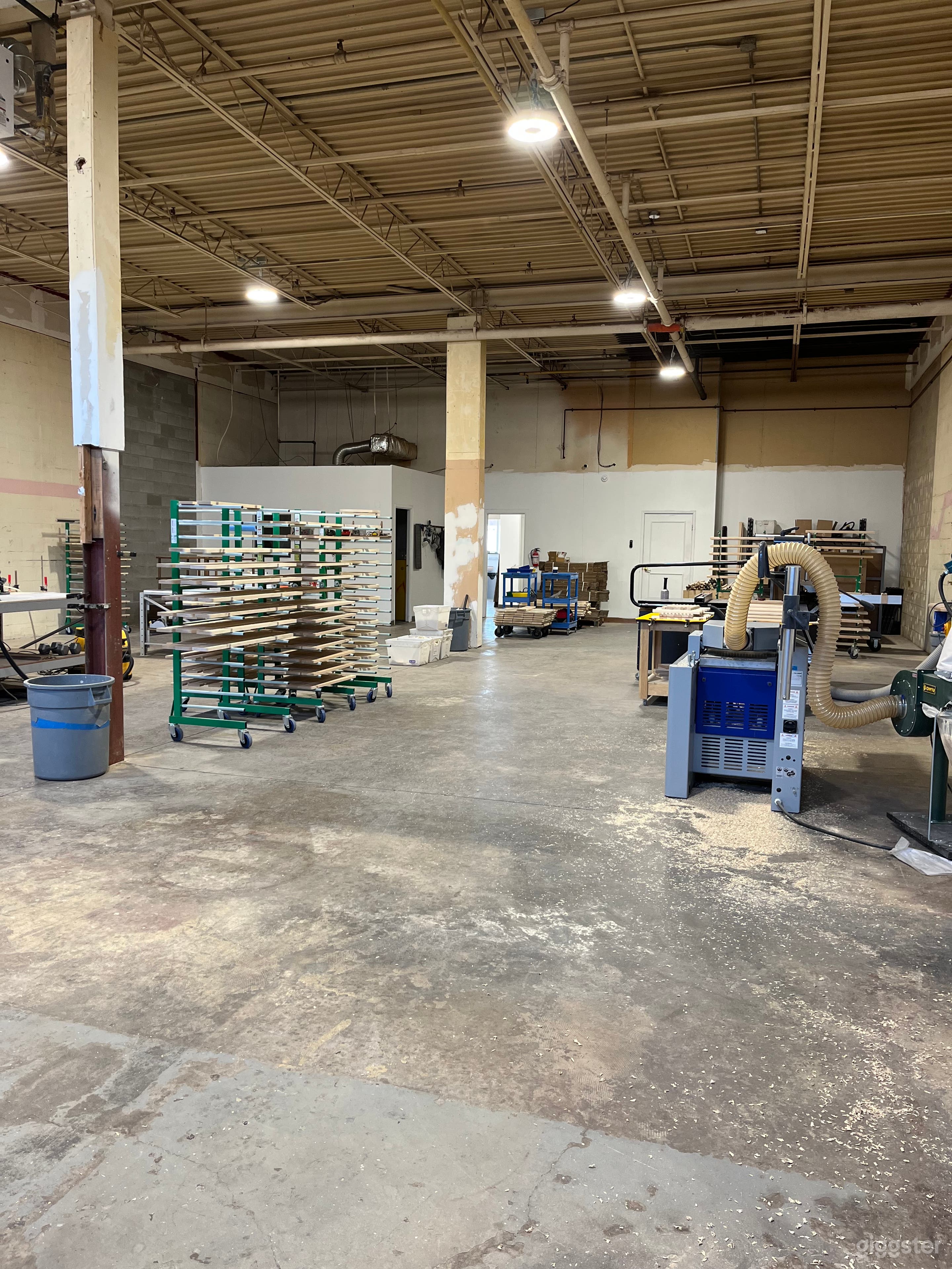 Woodworking Facility for Rent Photo 2