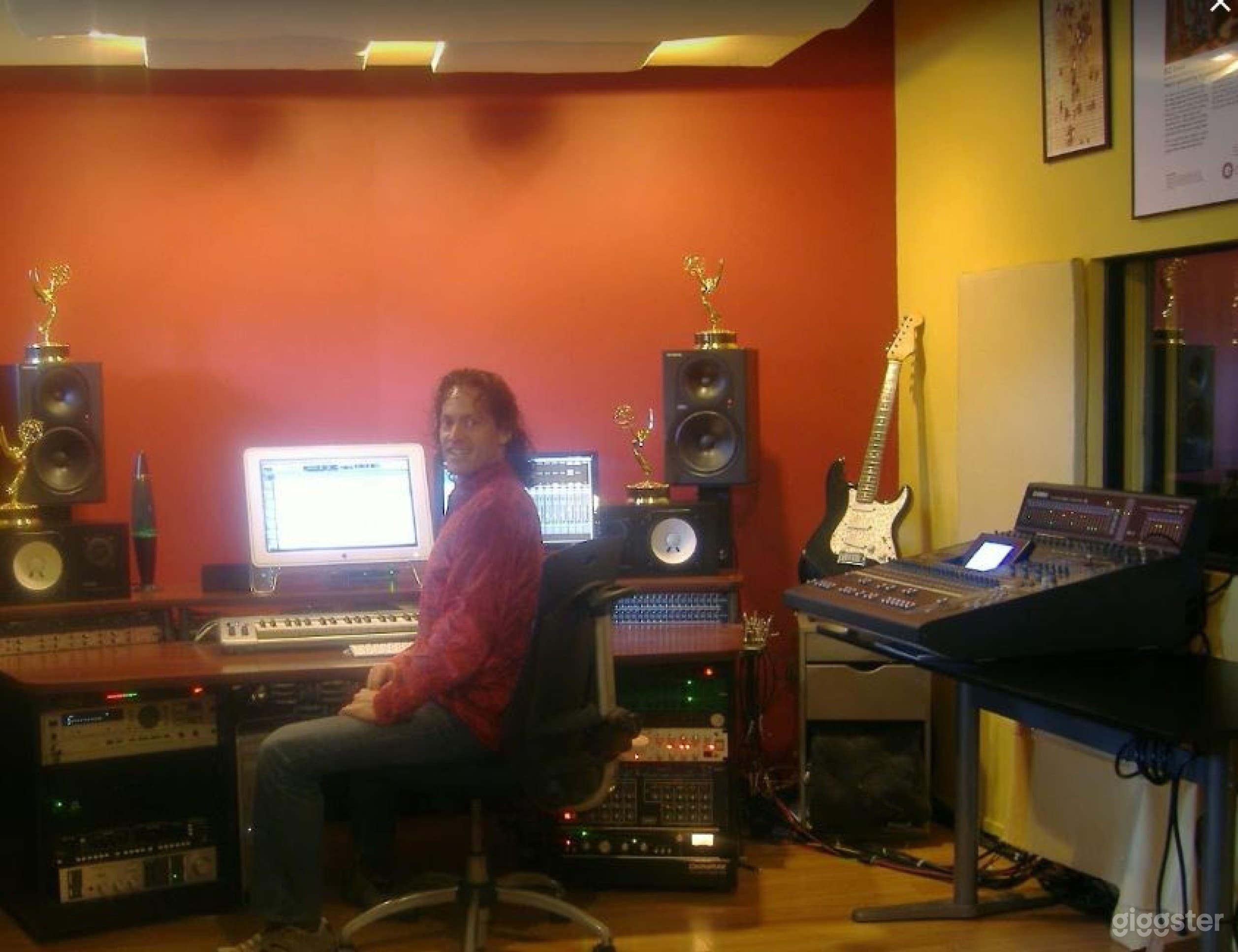 Modern Full Recording Studio in Oakland Photo 2