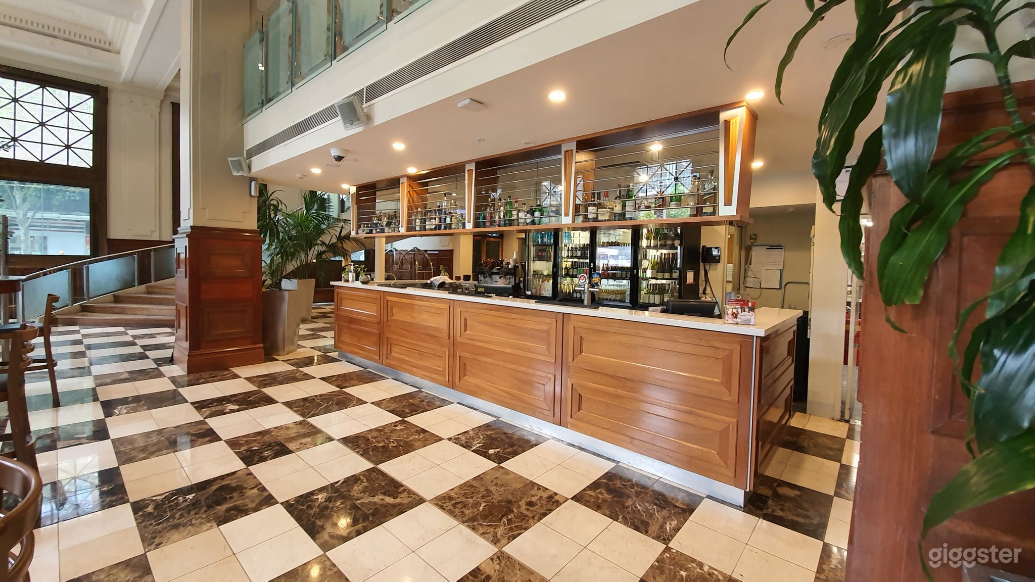 The Oakroom Restaurant Photo 4