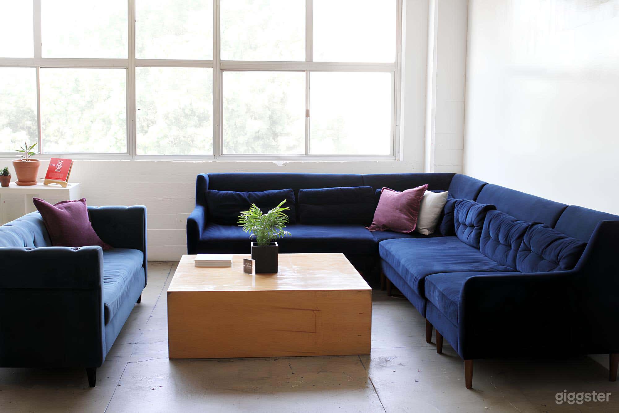 Traction Property Building for production Photo 3