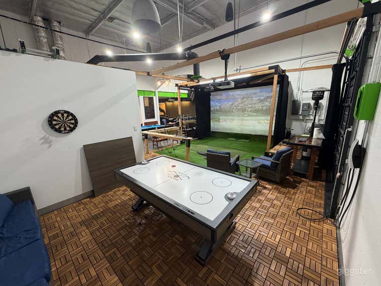  Executive Golf Simulator Suite 