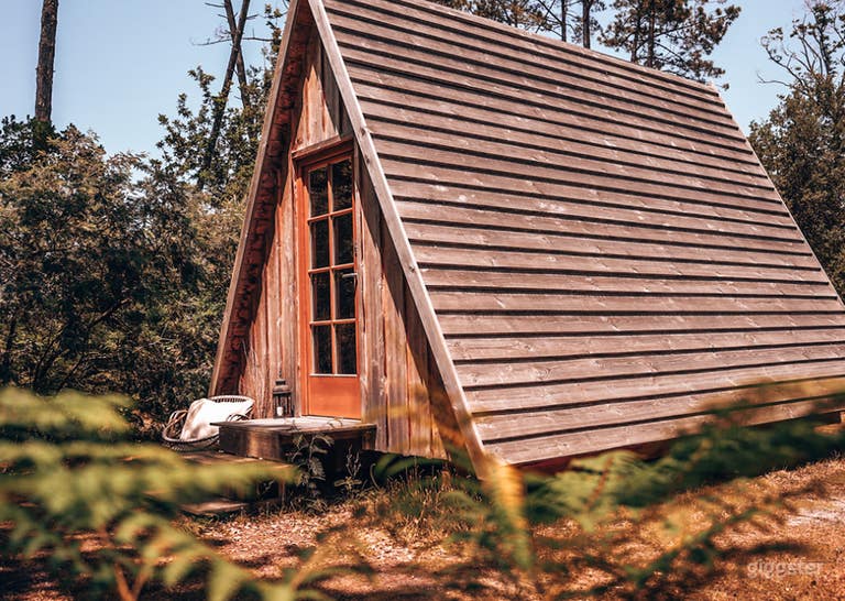  Waterfront Glamping for Two 
