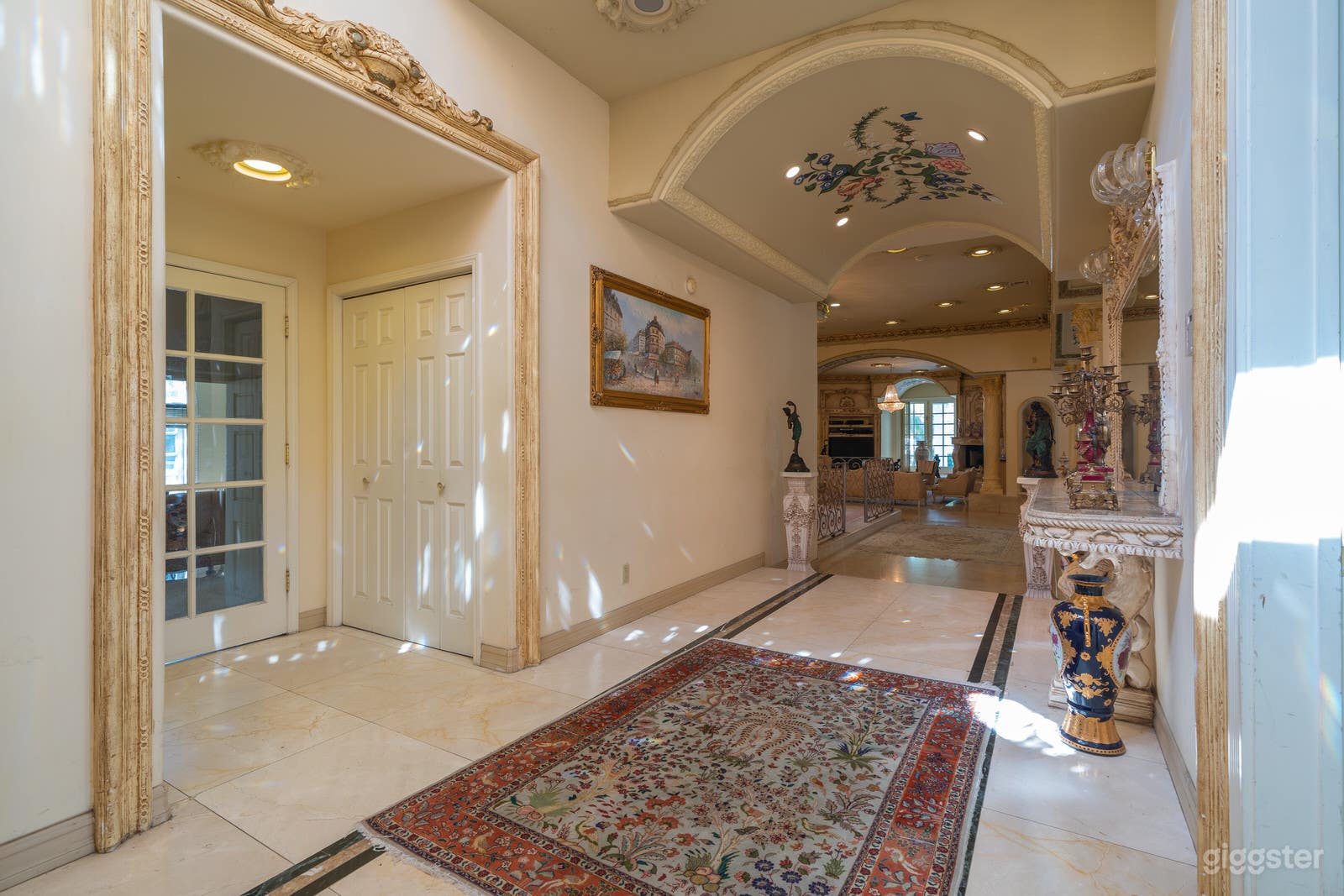 Chatsworth White House (Mansion) Photo 4