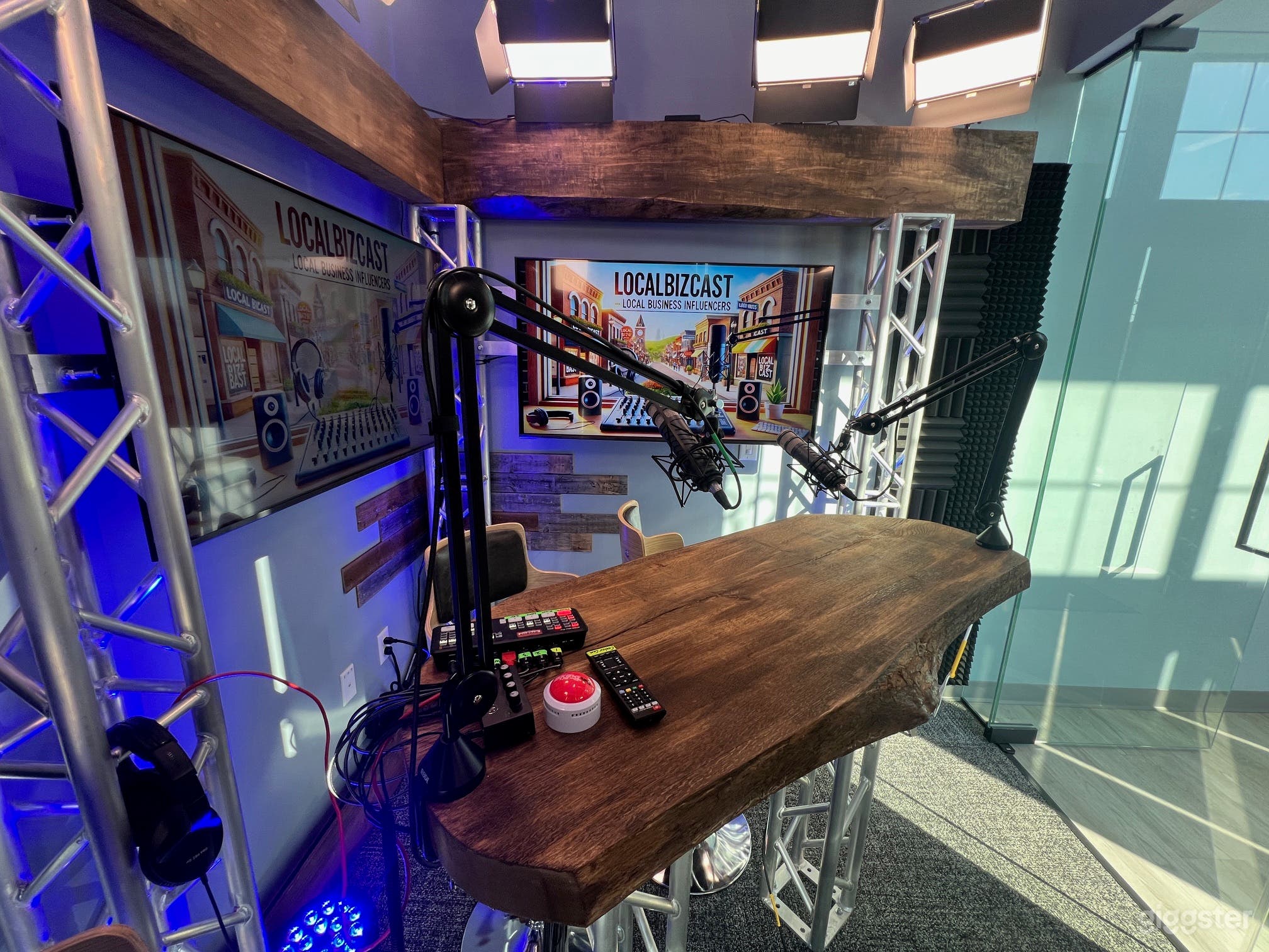 3-Camera Turnkey Podcast Studio Photo 4