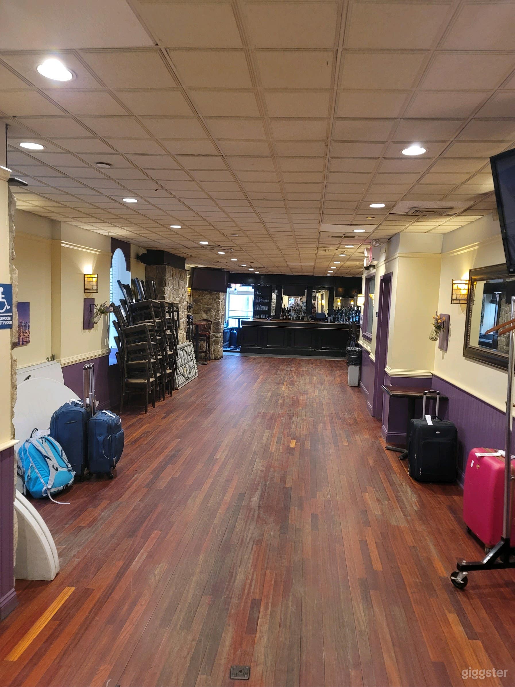 Symphony Room and Restaurant in New York Photo 4