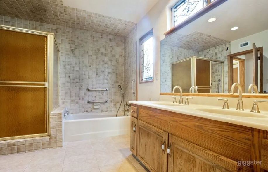 Valley Circle Estate Valley View Home Photo 4