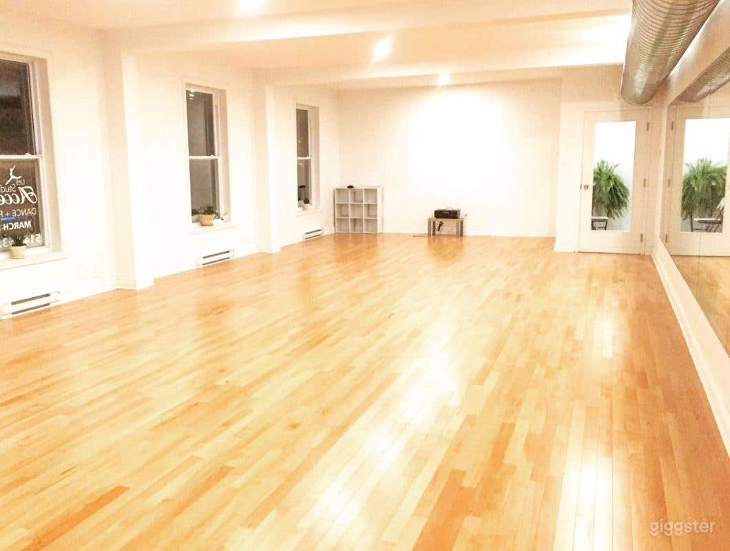 Studio A - 900 sqft Dance Studio with Full-Length Mirrors Photo 4