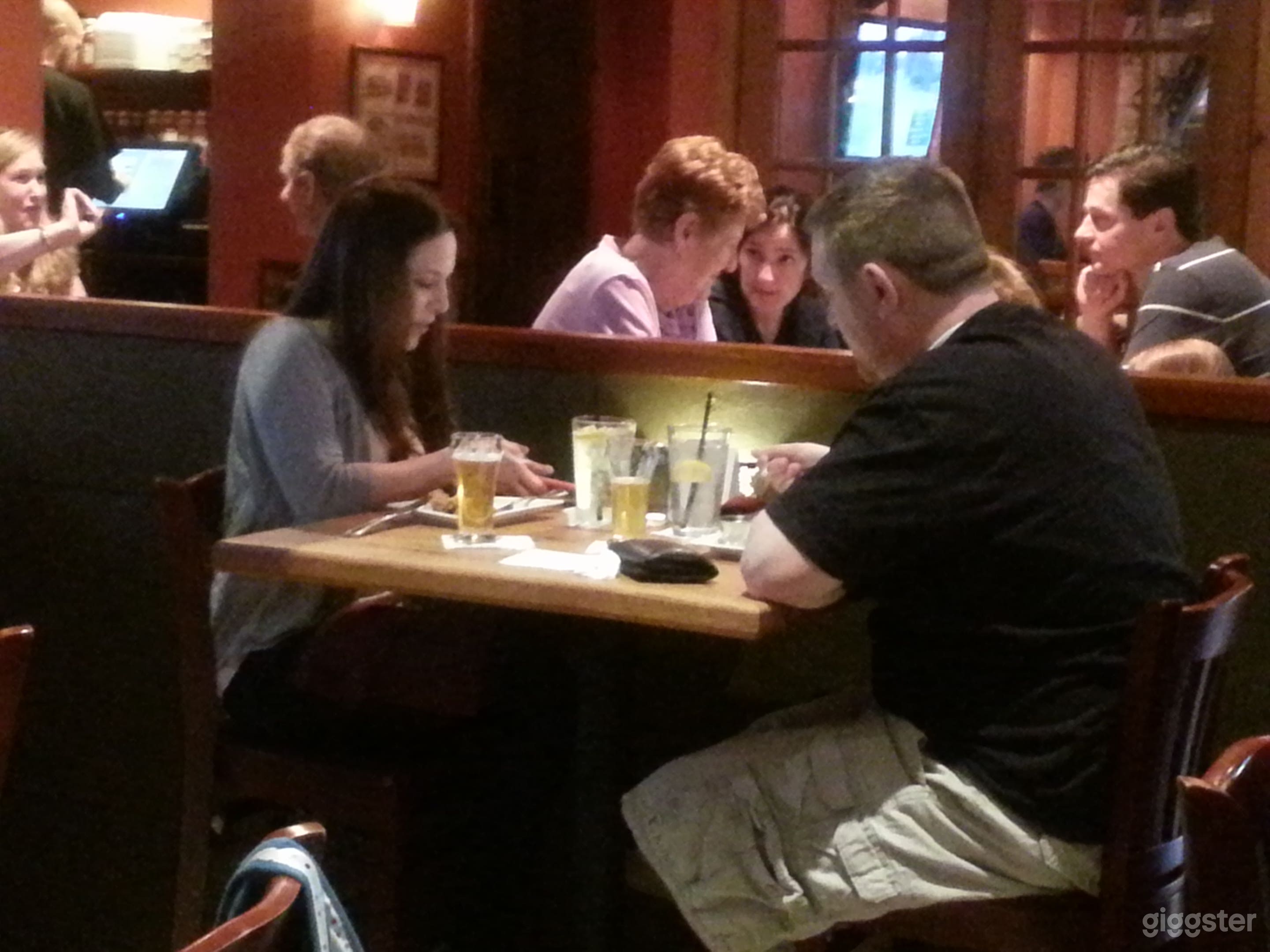 Craftsman charm minutes from Philadelphia  Photo 3