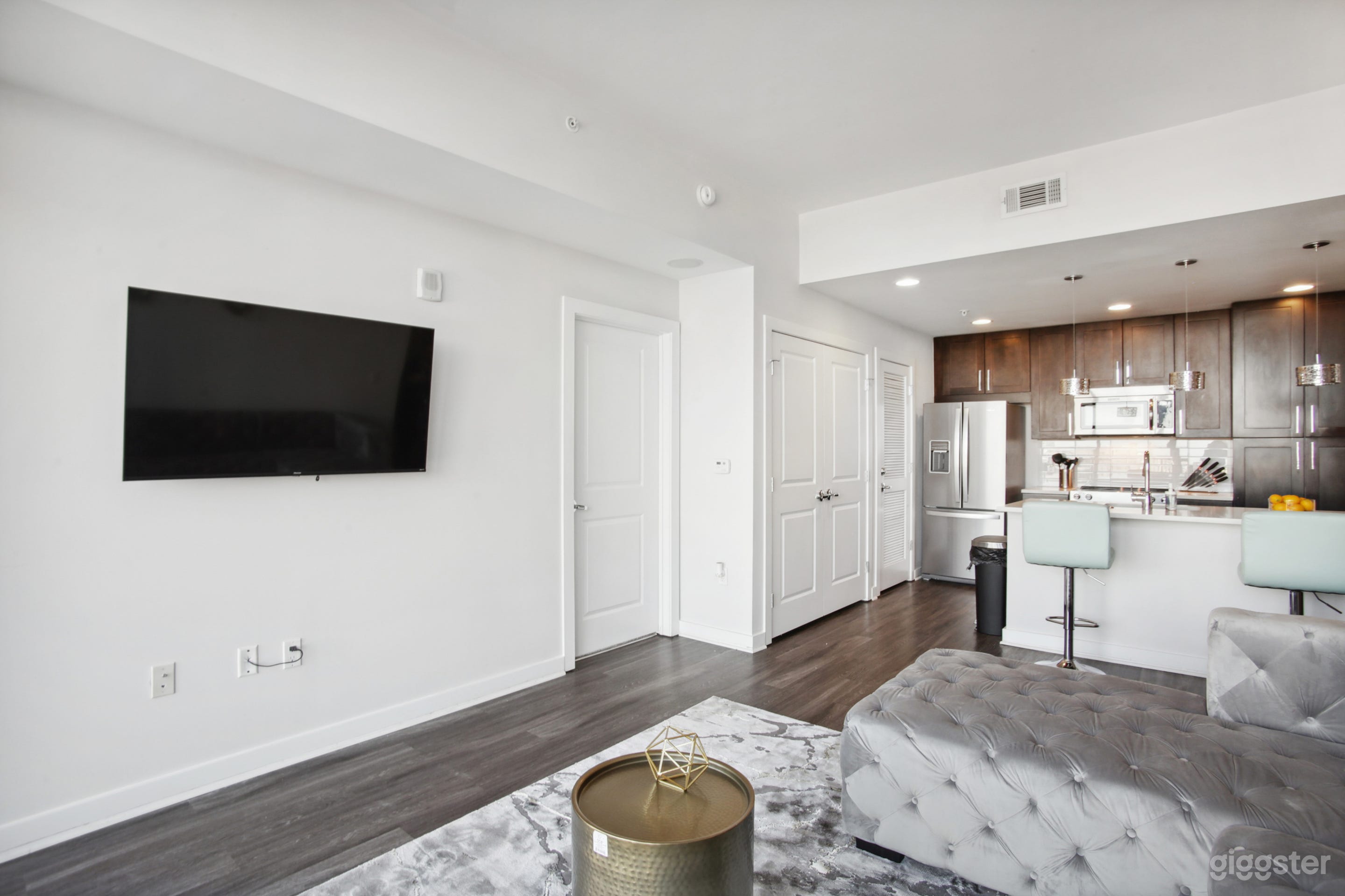 Stylish Penthouse in the heart of the city Photo 3