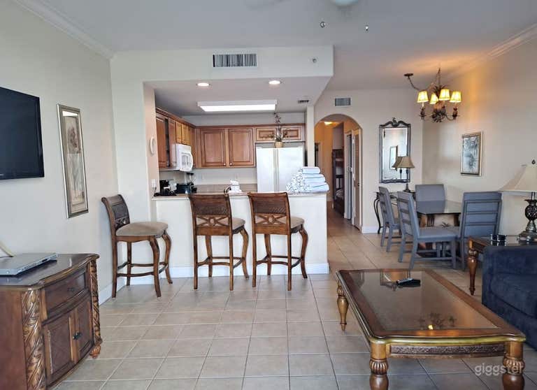  1BDR 2BTH Condo with Lake & Gazebo View in Orlando, FL 