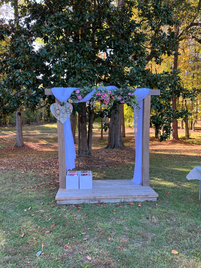  Farm With Outdoor Event Space 