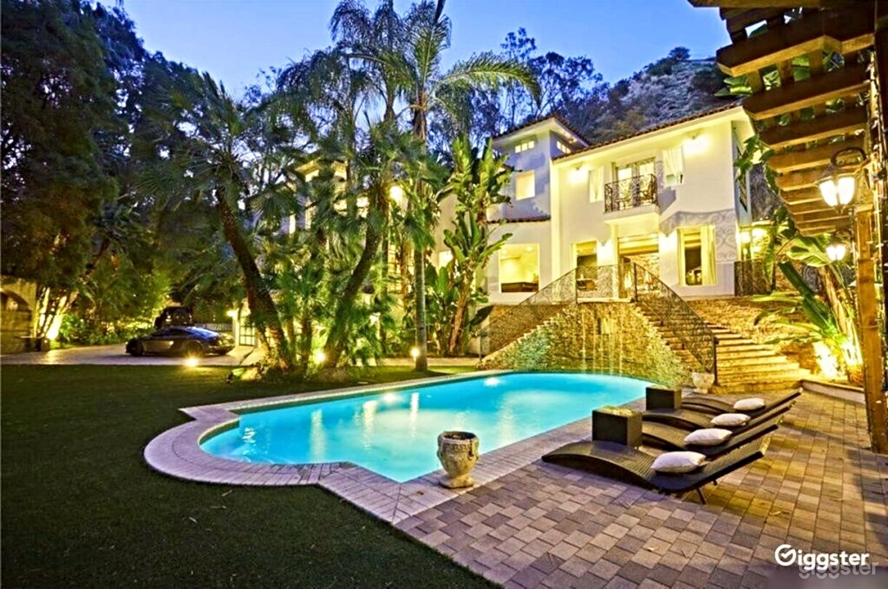 Tuscan Oasis Resort Like Property in Hollywood Photo 2