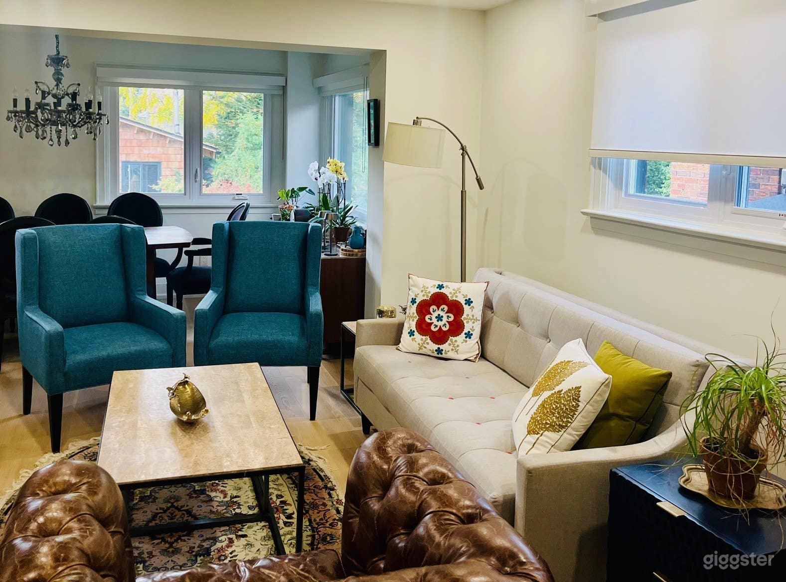 Bright spatial house in the city Photo 3