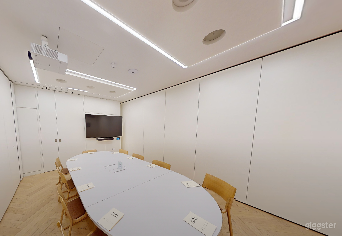 Modern Physics Room Photo 3