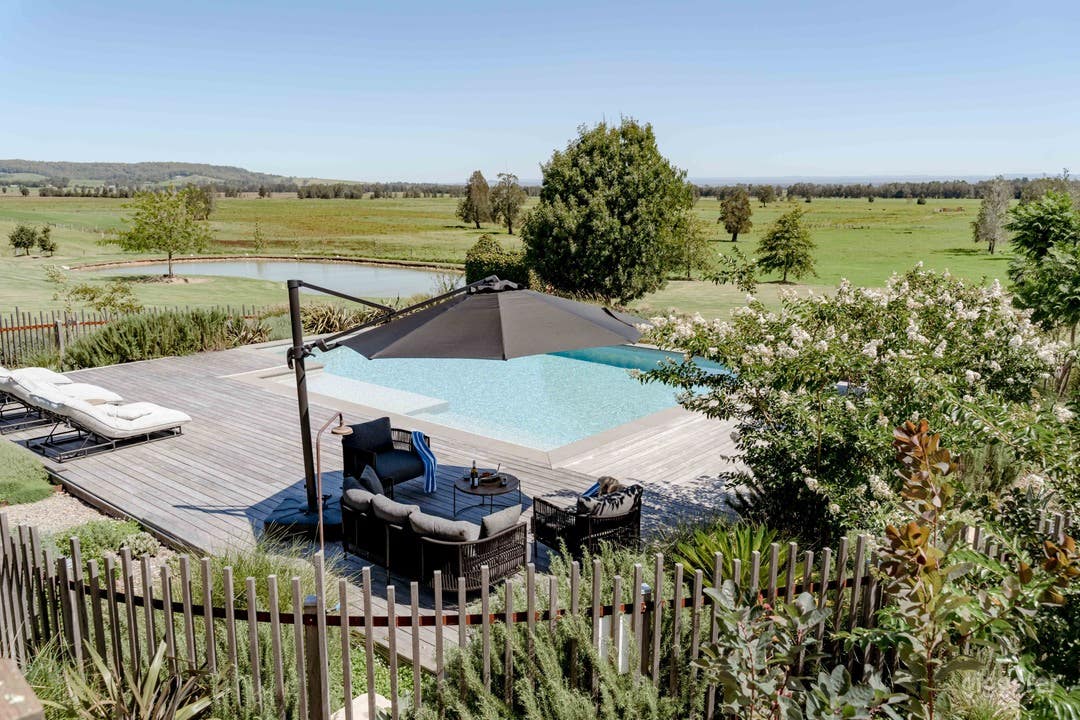 Private Swimming Pool Hire Exclusive for Photoshoots and Filming  Photo 2