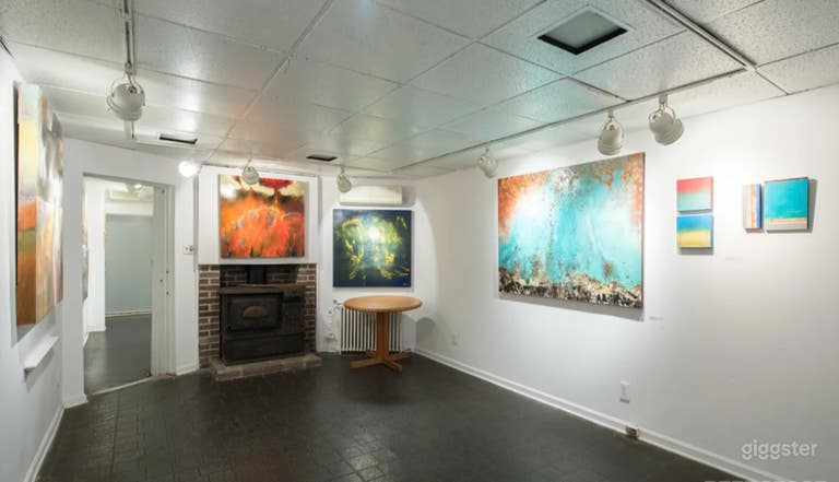  Beautiful Lower Level Art Gallery In Dupont Circle 