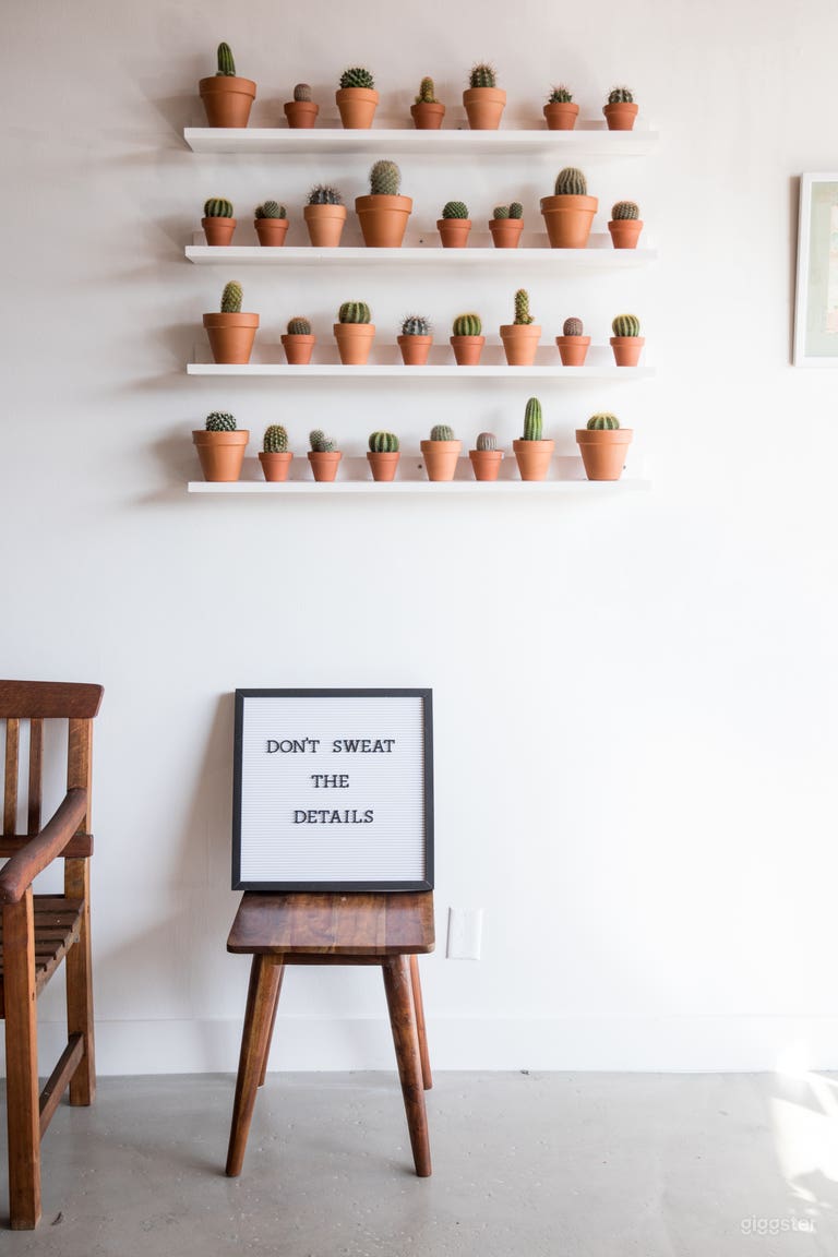  Happiness Garden Cafe 