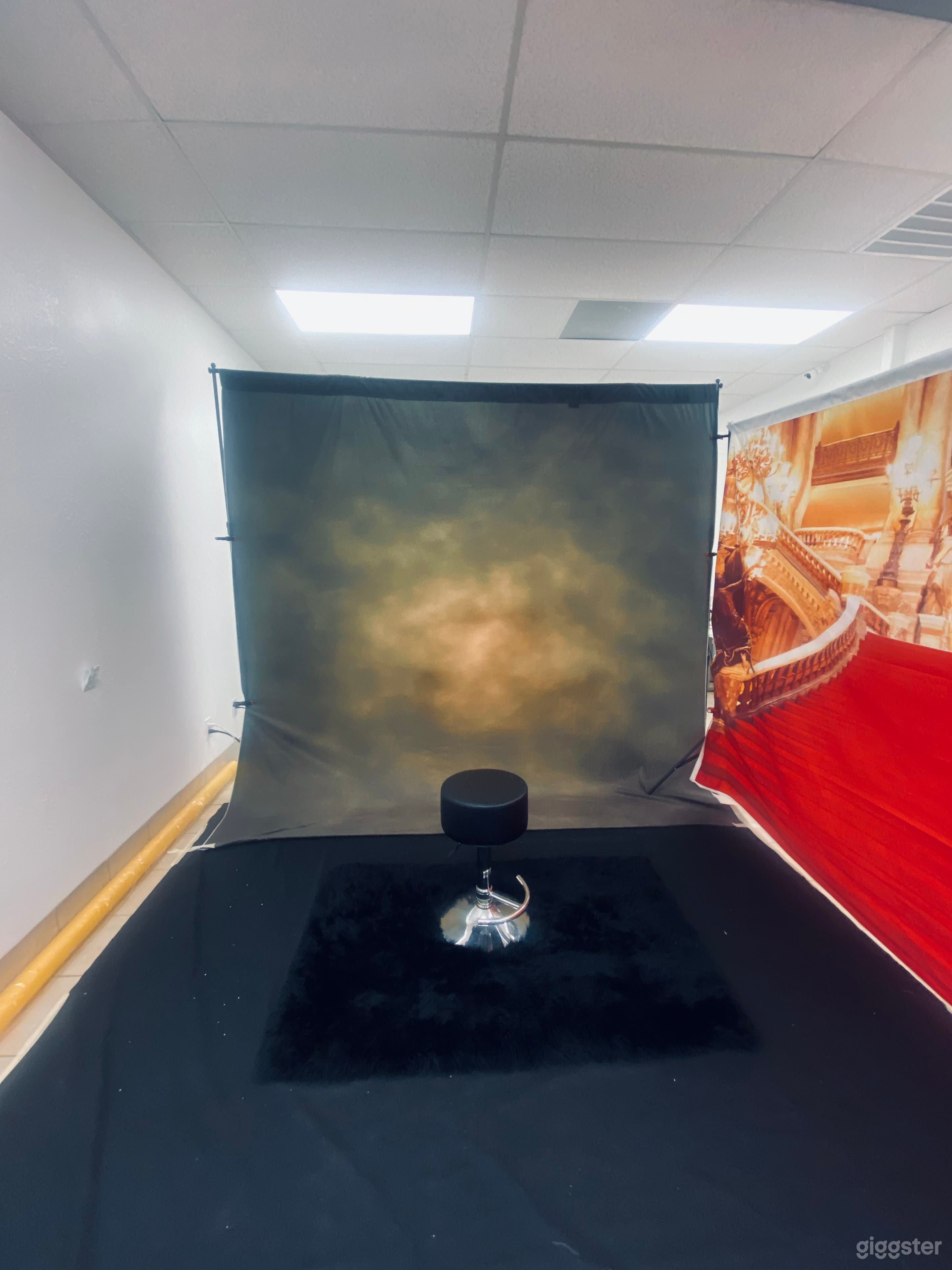 Creative Art/Photography Studio Photo 3