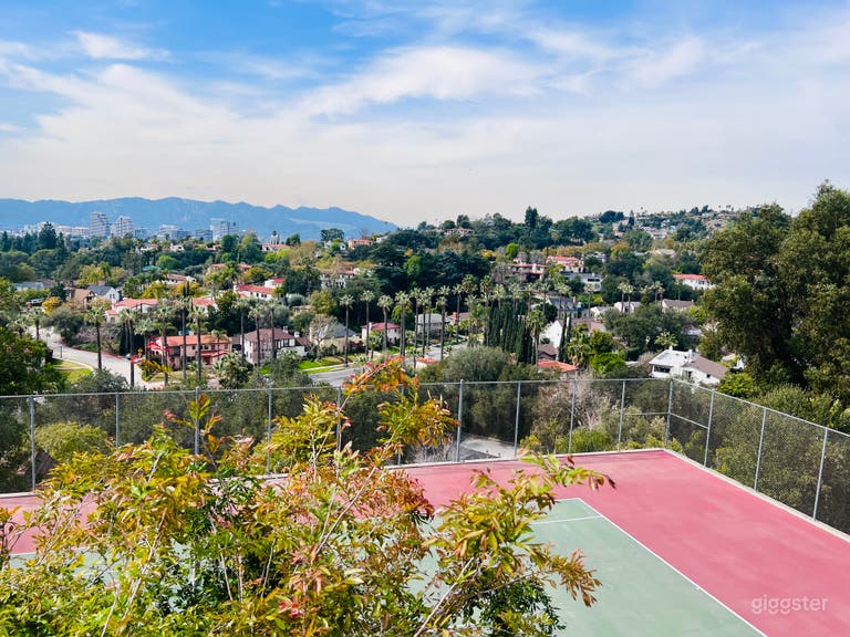  Sunshine Pool and Tennis Court 