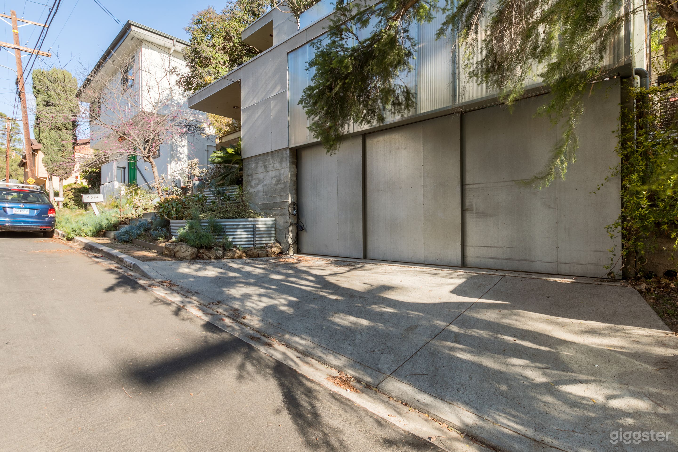 Modern No.900 Photo 3