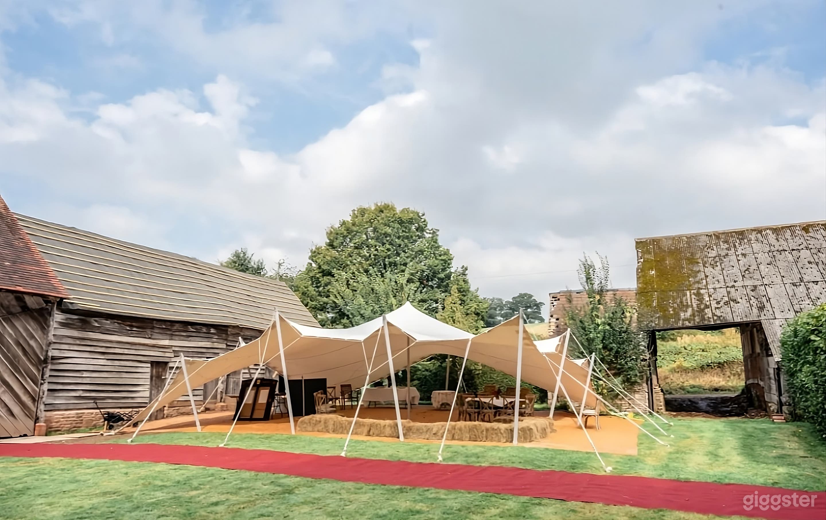 Versatile Farmhouse Backyard Photo 4