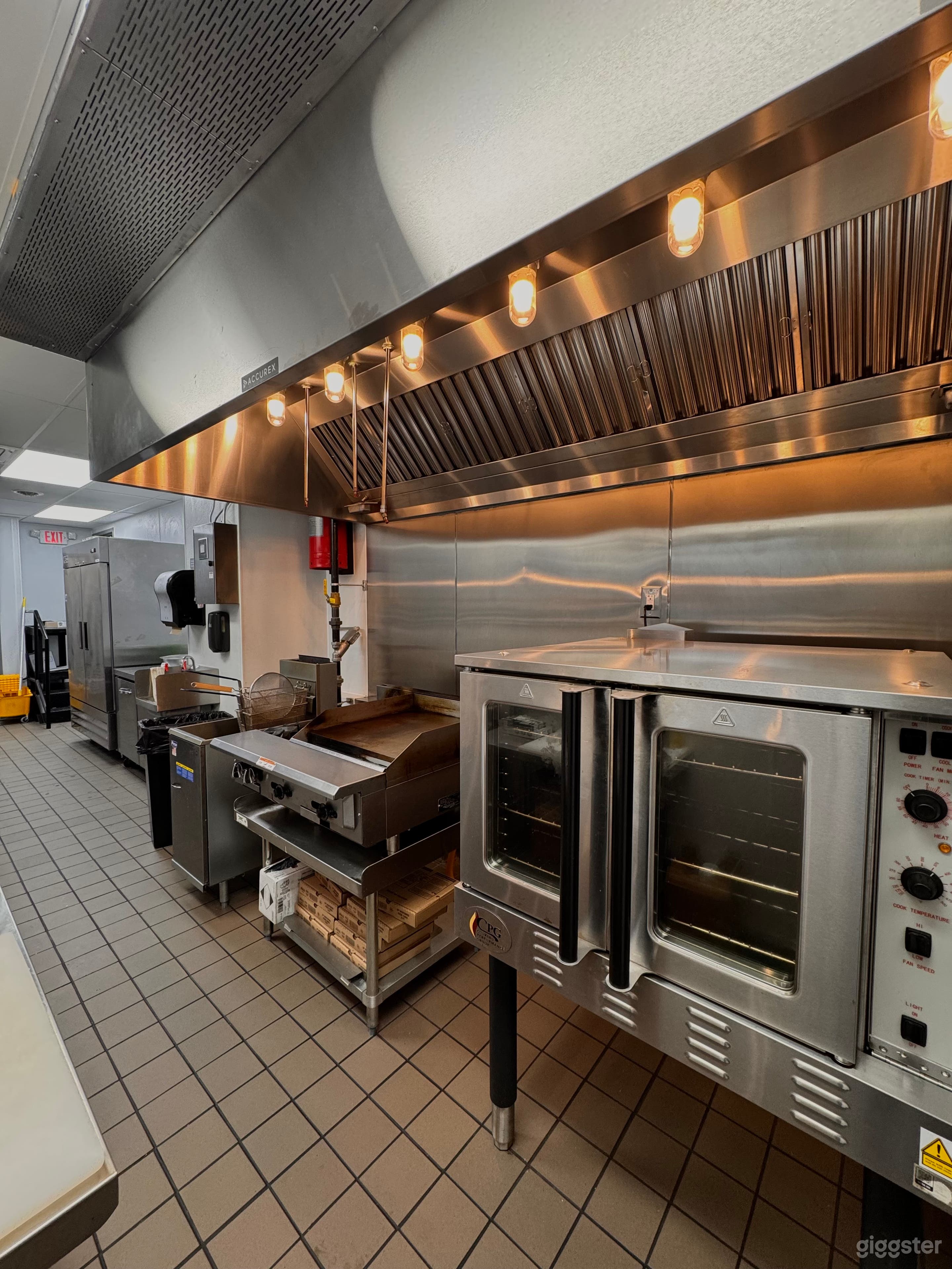Shared Kitchen Space for Rent Photo 1