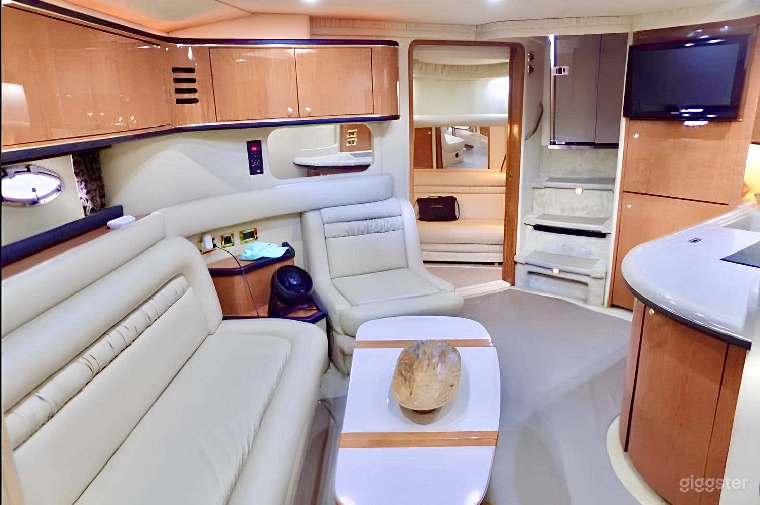 52ft Express Cruiser (BIG PLANS) Photo 4