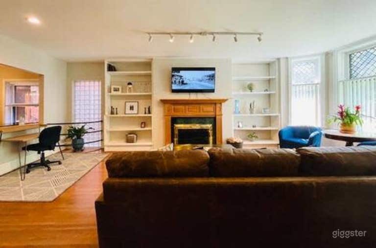  Lovely Uptown Condo in 1890's Building with Yard 