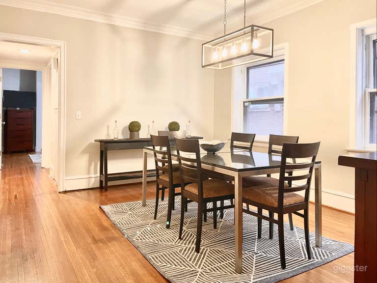  Lovely Uptown Condo in 1890's Building with Yard 