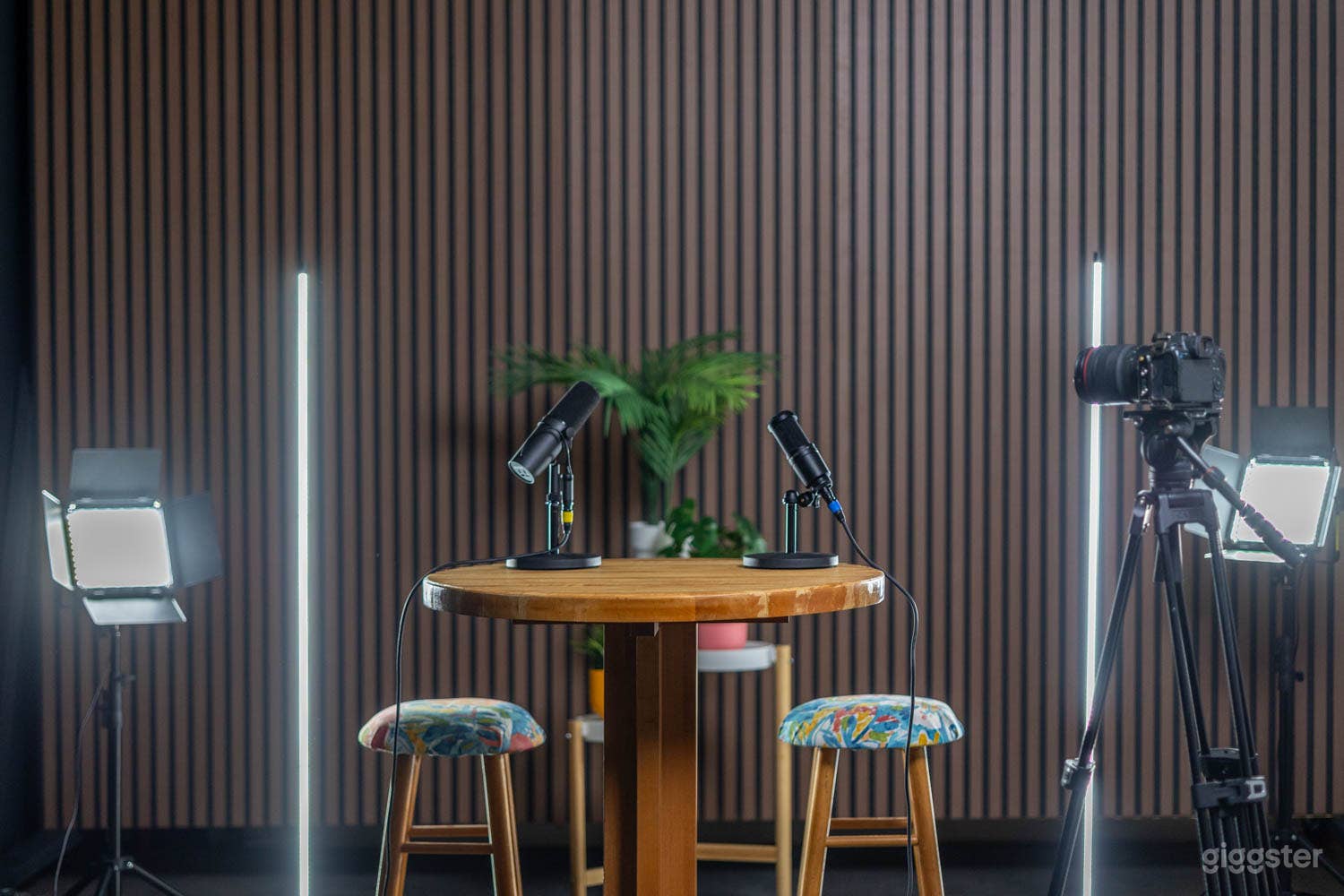 Versatile Studio  Photo 4