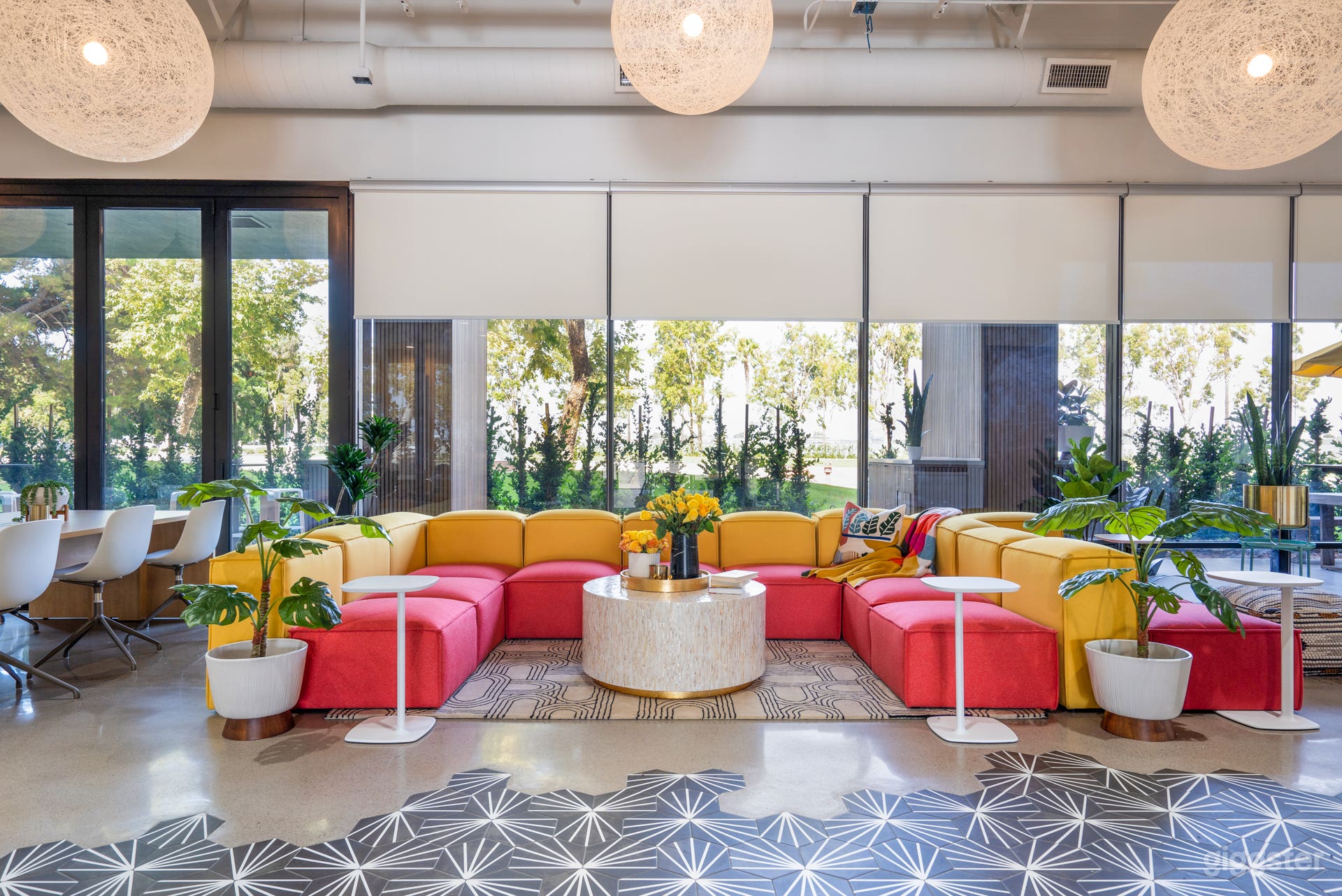 Vibrant New Event Venue with Lounge &amp; Kitchenette Photo 2