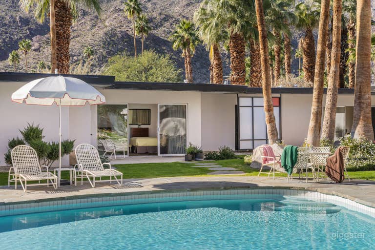  Resort-Style Retreat | The Fontenell 