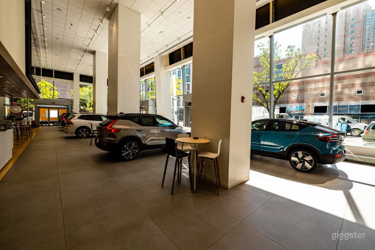  Volvo Cars Manhattan 