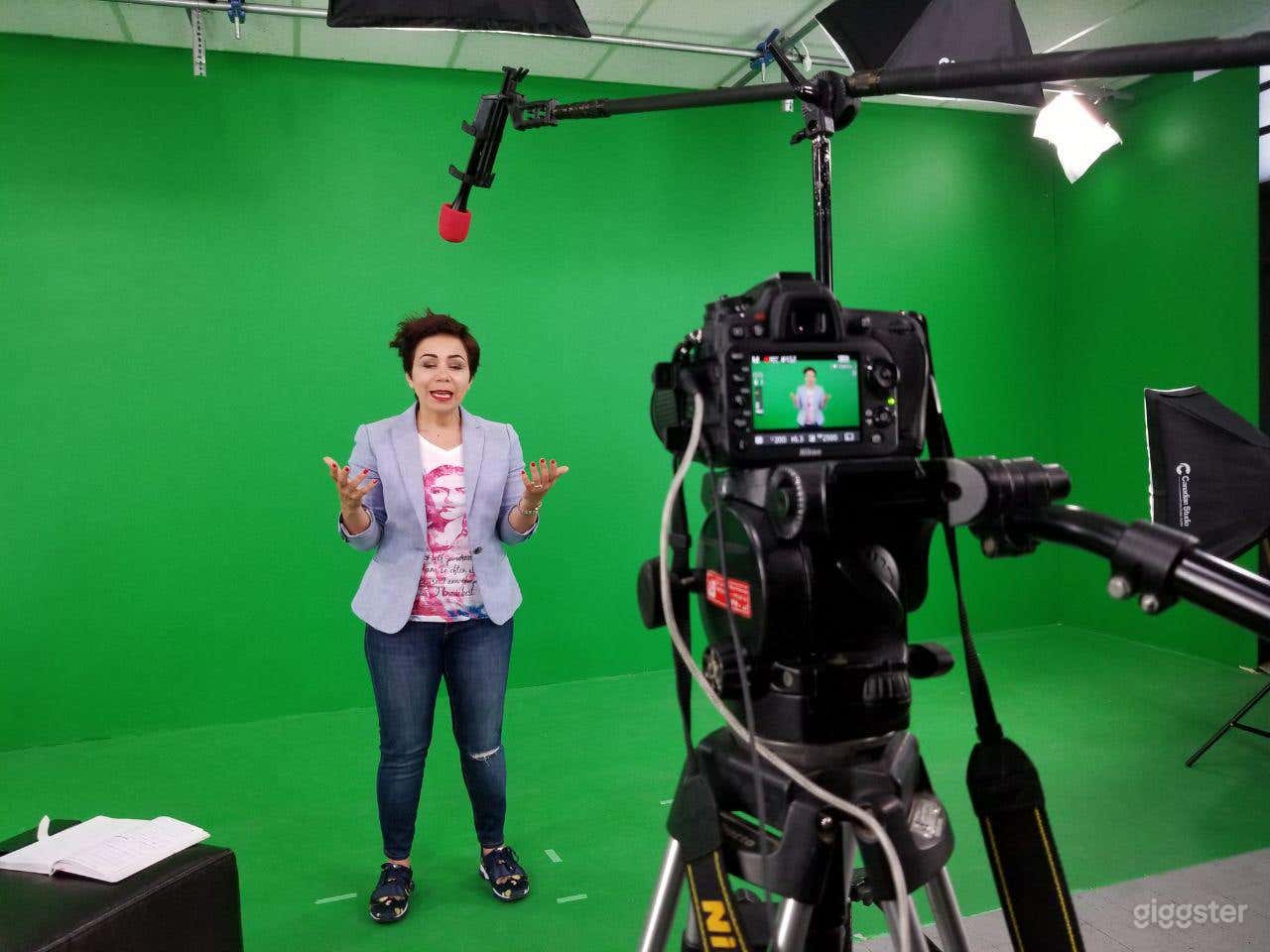 Green Screen Studio Photo 4