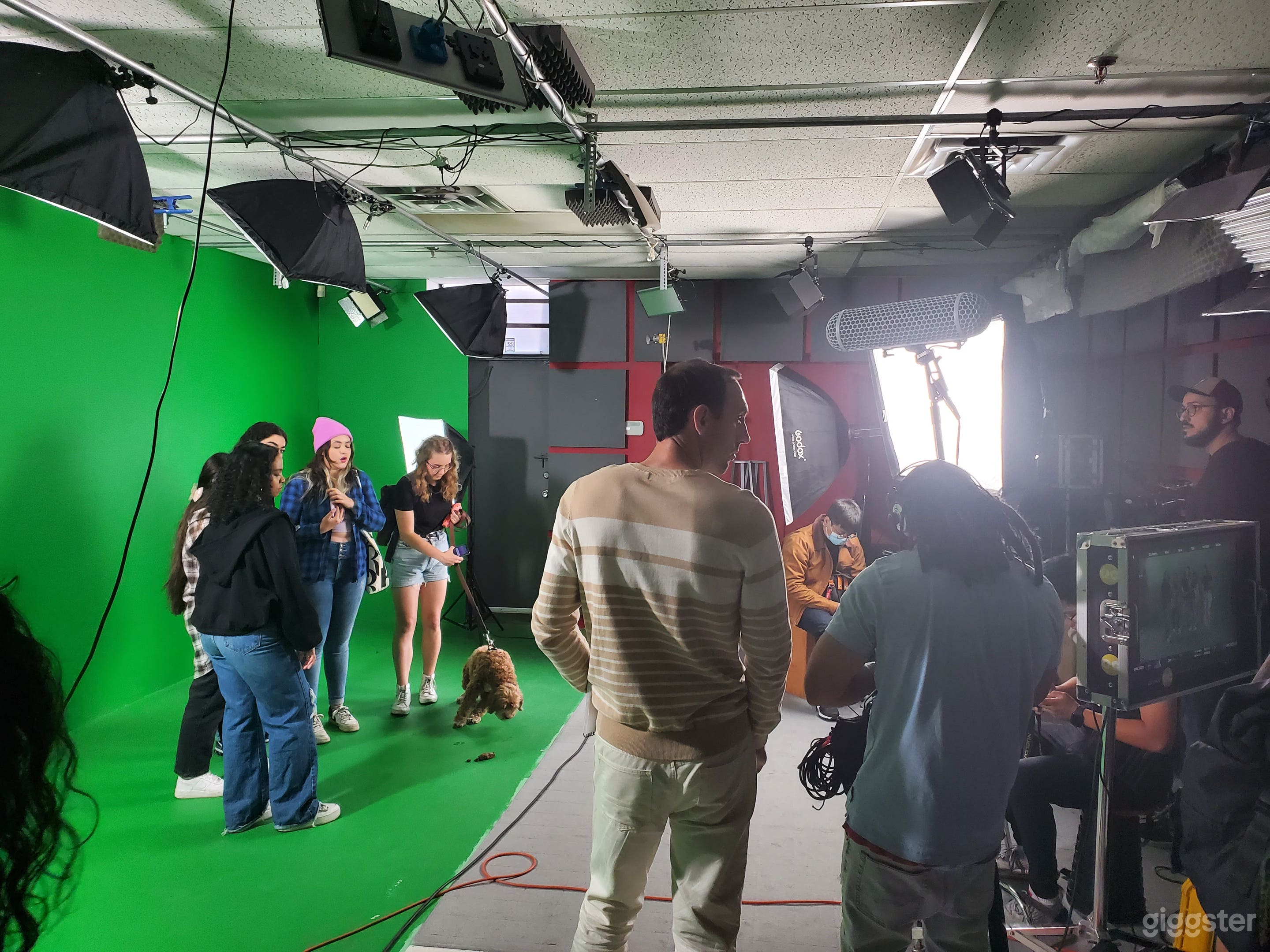 Green Screen Studio Photo 3