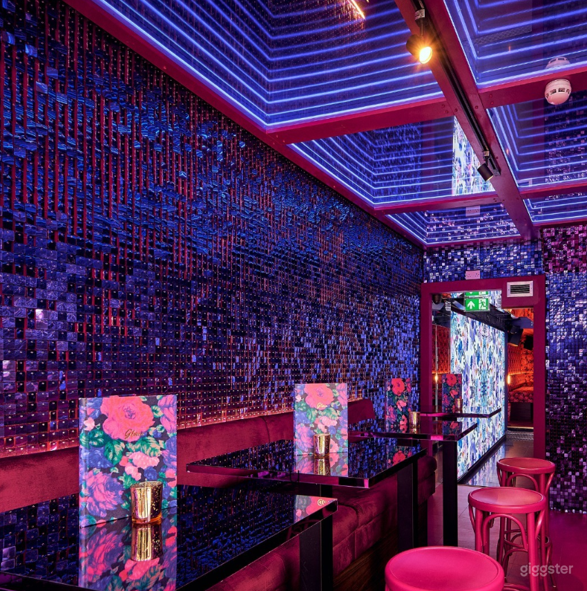 Coolest Bar in Clapham Junction With Crazy Interiors! Photo 2