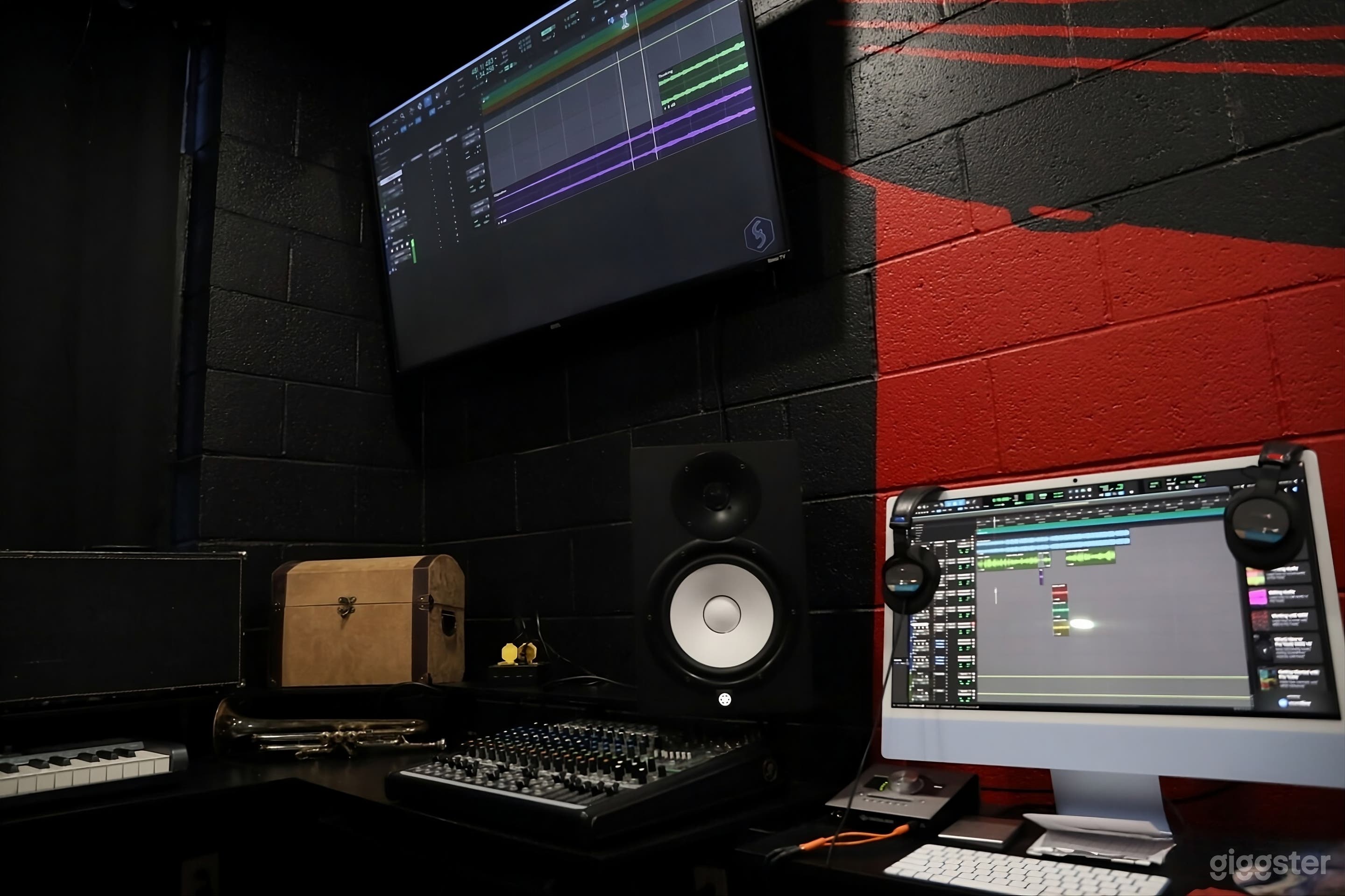 VIP Recording Studio Photo 3