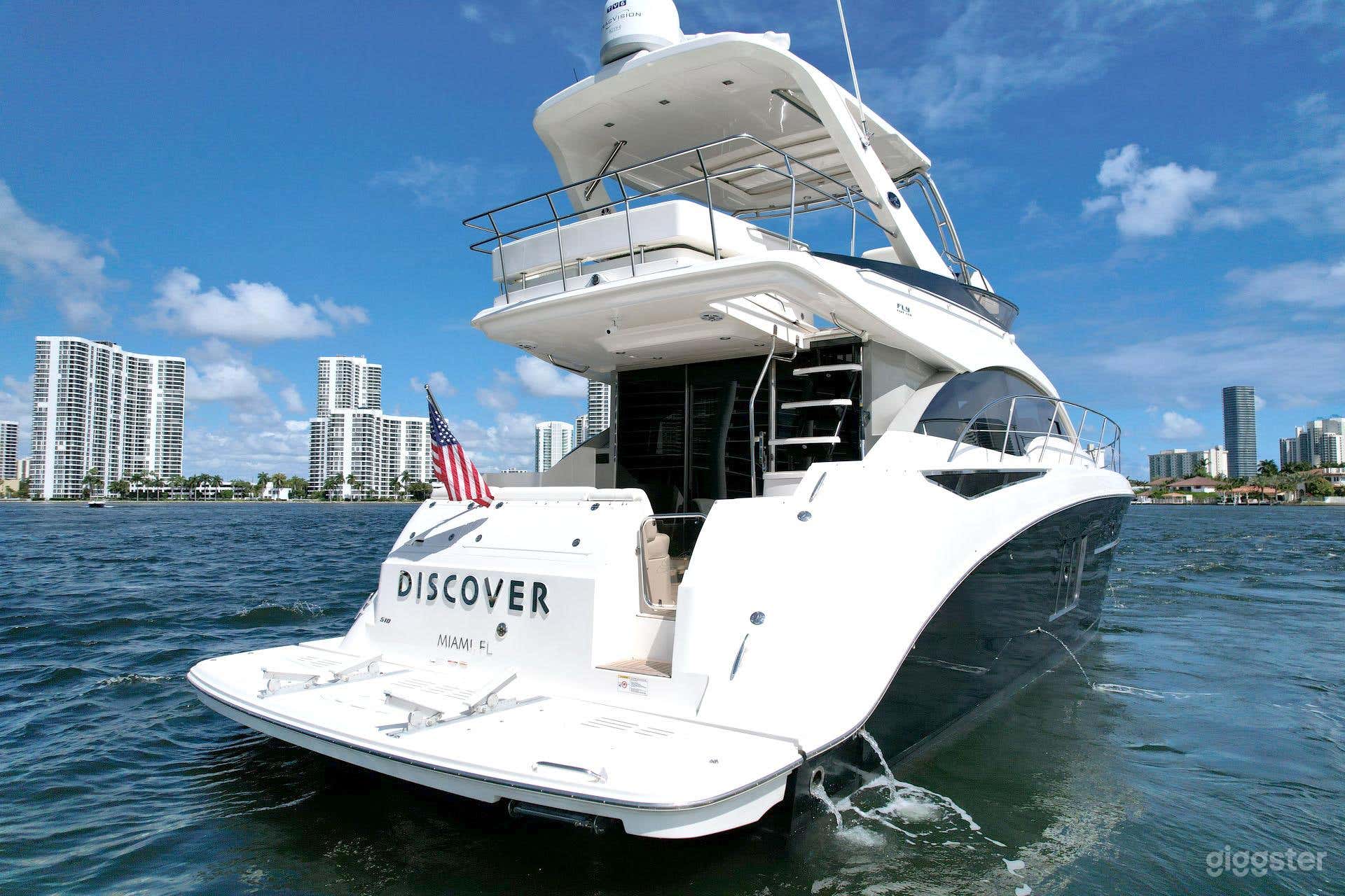 State-of-the-art 51' Sea Ray Photo 3