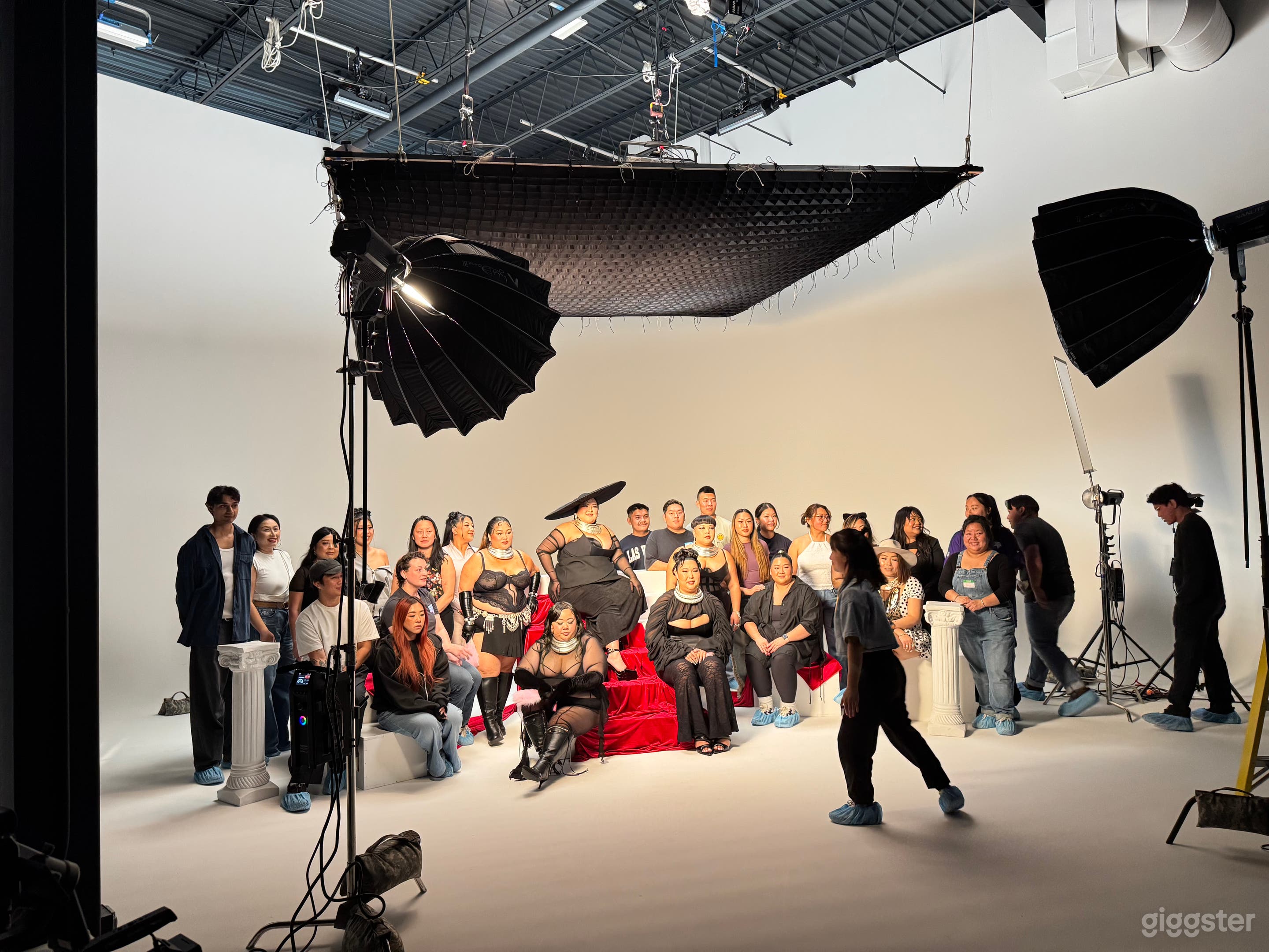 Commercial Studio | 45x45 Seamless CYC | Pro Gear Available Photo 1