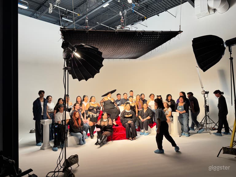  Commercial Studio | 45x45 Seamless CYC | Pro Gear Available 
