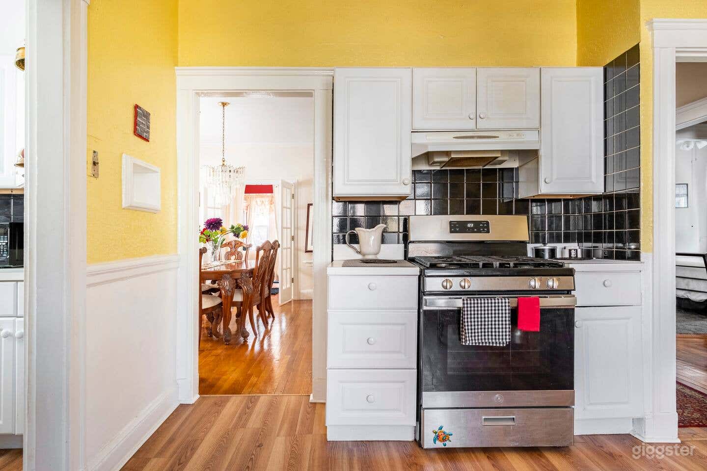 Charming Abode in Boston Photo 4