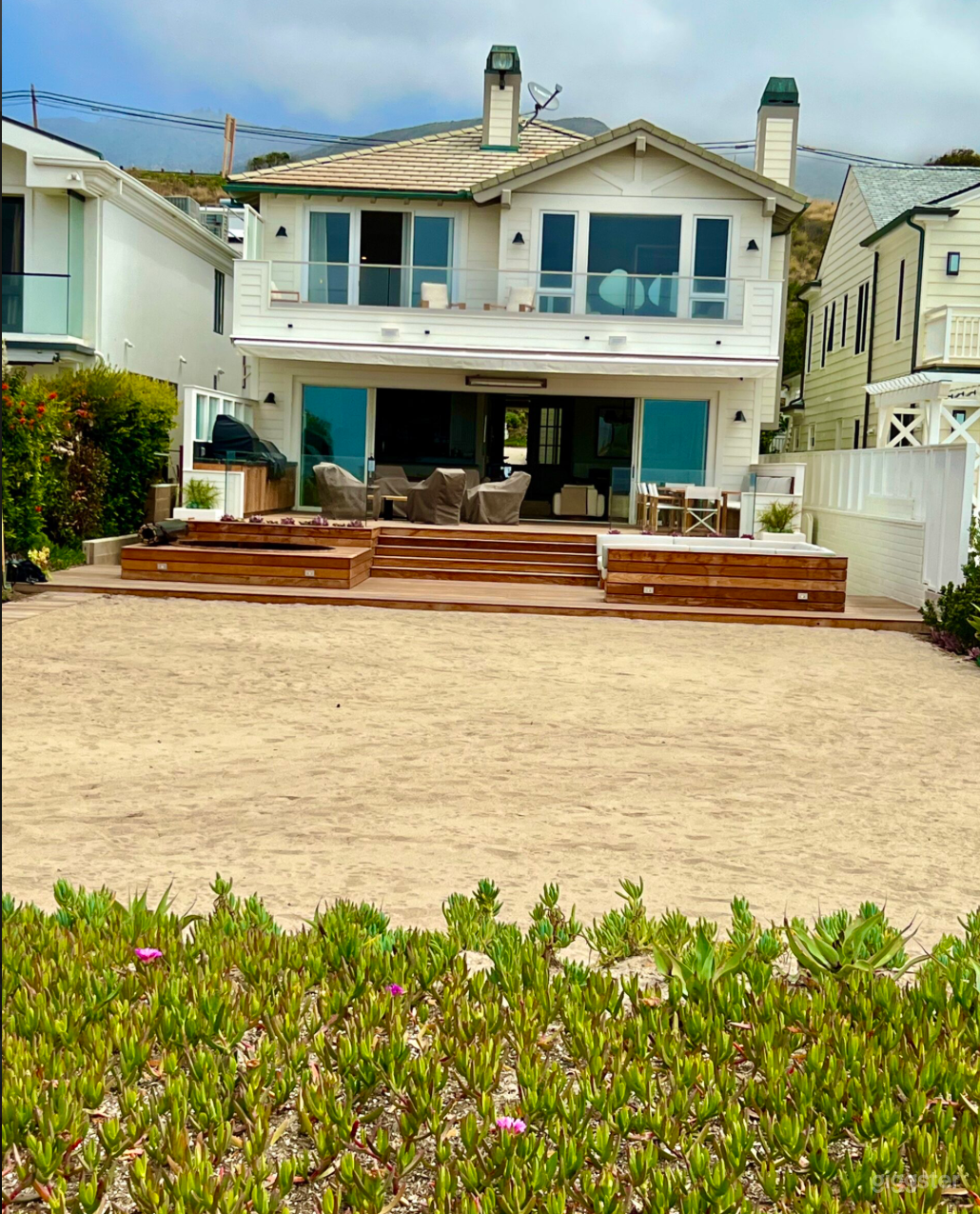 Broad Beach Beachfront Beauty Photo 4